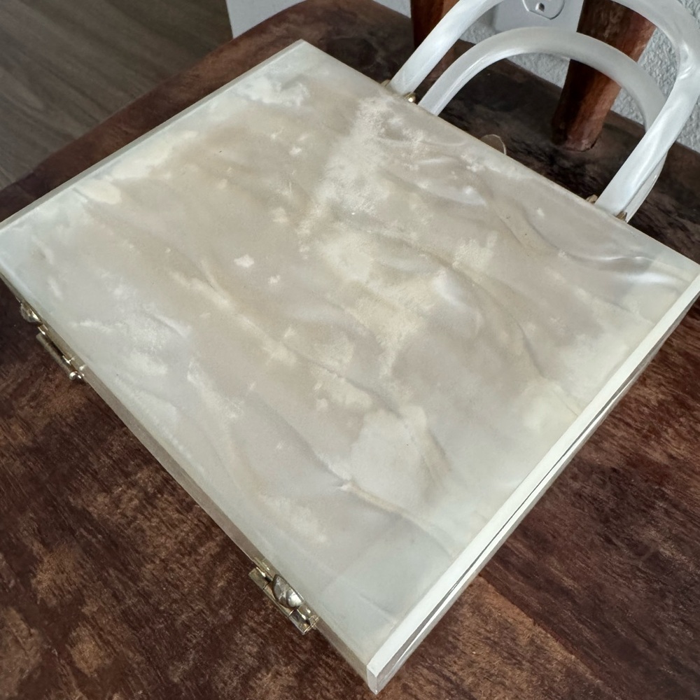 Vintage Pearlescent Cream Acrylic Satchel Handbag - Picture 14 of 16